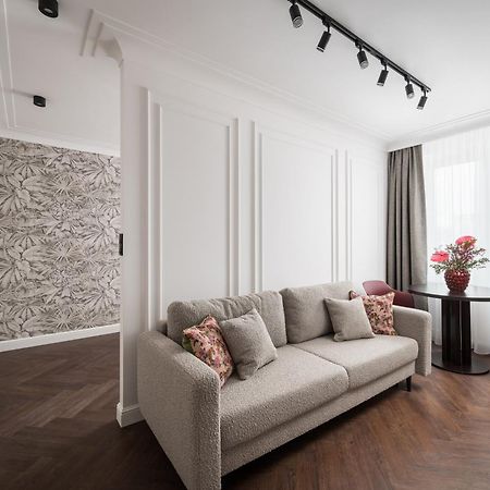 City Centre Deluxe Apartment Варшава Экстерьер фото